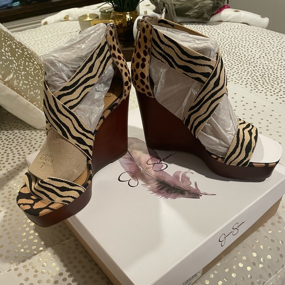 Jessica Simpson wedge heels - Picture 4 of 8